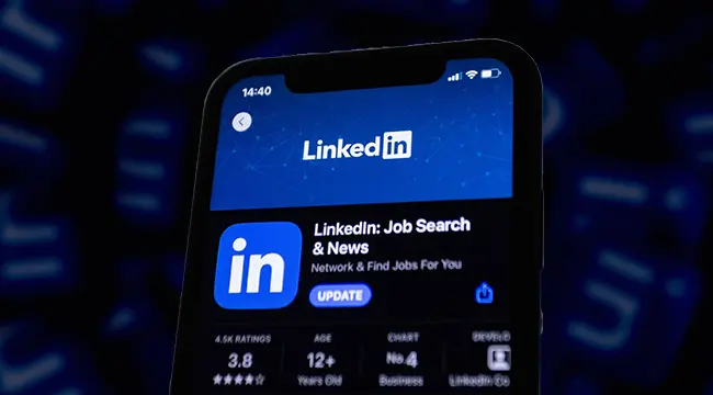 LinkedIn and Degree Career Success